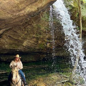 Meet your Posher, Sonya